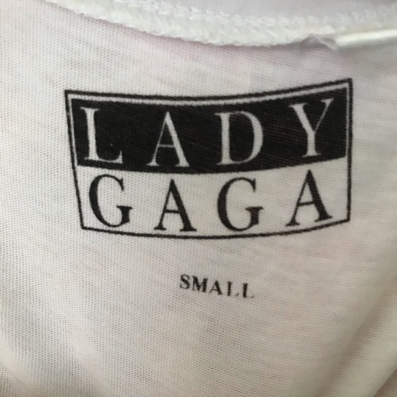 Lady Gaga T-shirt 👩🏼🎤 - Picture 4 of 5